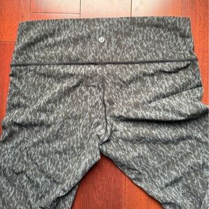 Wunder Under High-Rise Leggings, size 16